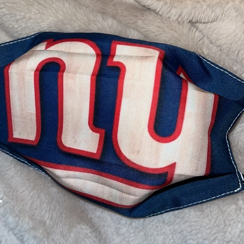 NY Giants face mask